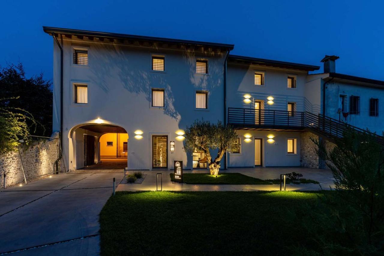 Portone180 Guest House Roveredo in Piano Экстерьер фото